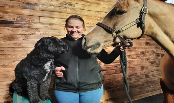 Find out more about Laura!